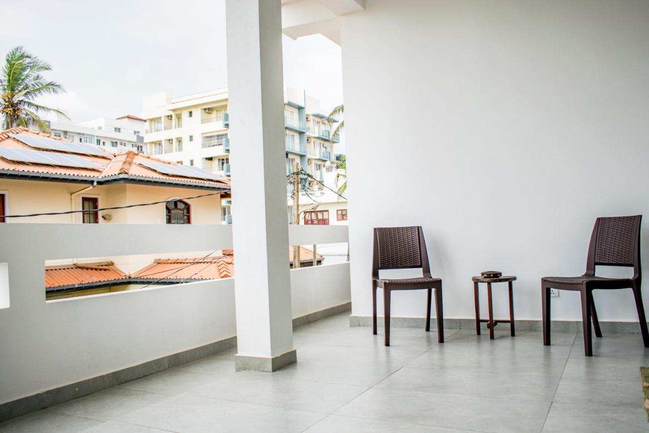 Lavinia Escapes Hotel Dehiwala-Mount Lavinia Exterior foto