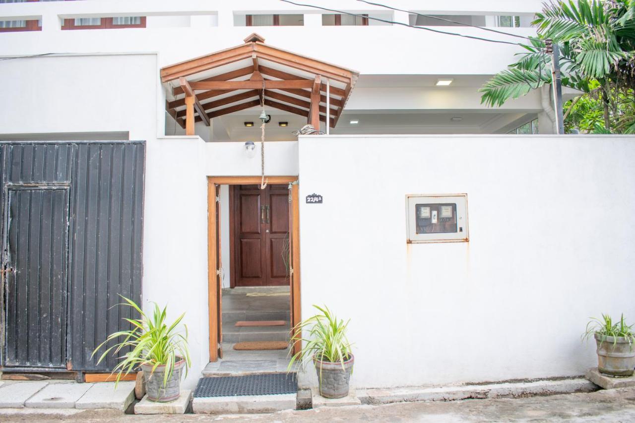 Lavinia Escapes Hotel Dehiwala-Mount Lavinia Exterior foto